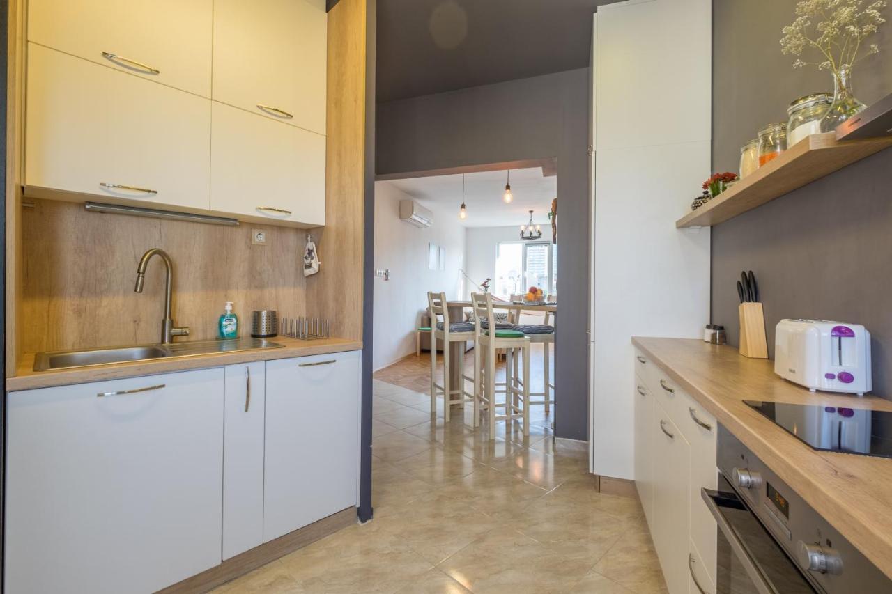 Artistic & Spacious 2Bd Central Apt By Flat Mаnager Σόφια Εξωτερικό φωτογραφία