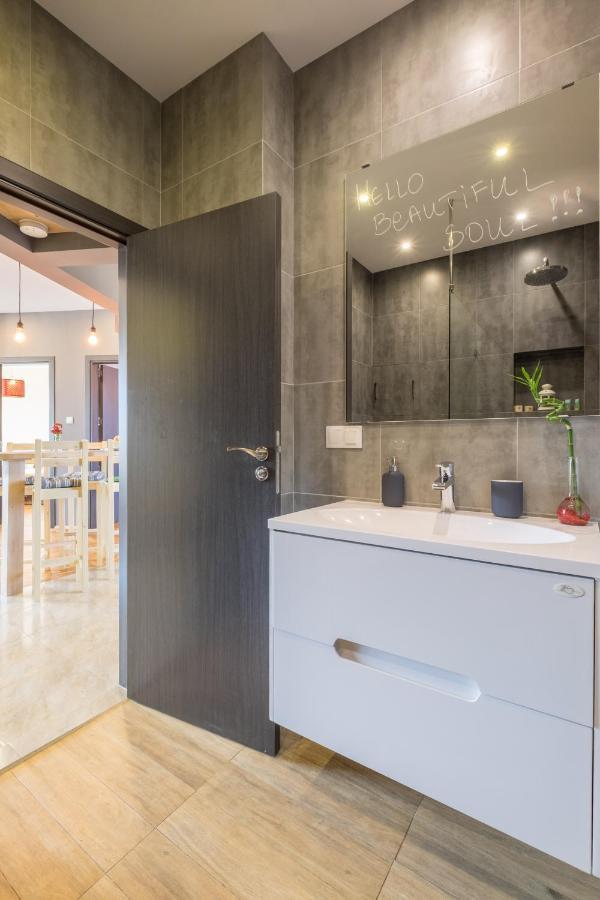 Artistic & Spacious 2Bd Central Apt By Flat Mаnager Σόφια Εξωτερικό φωτογραφία